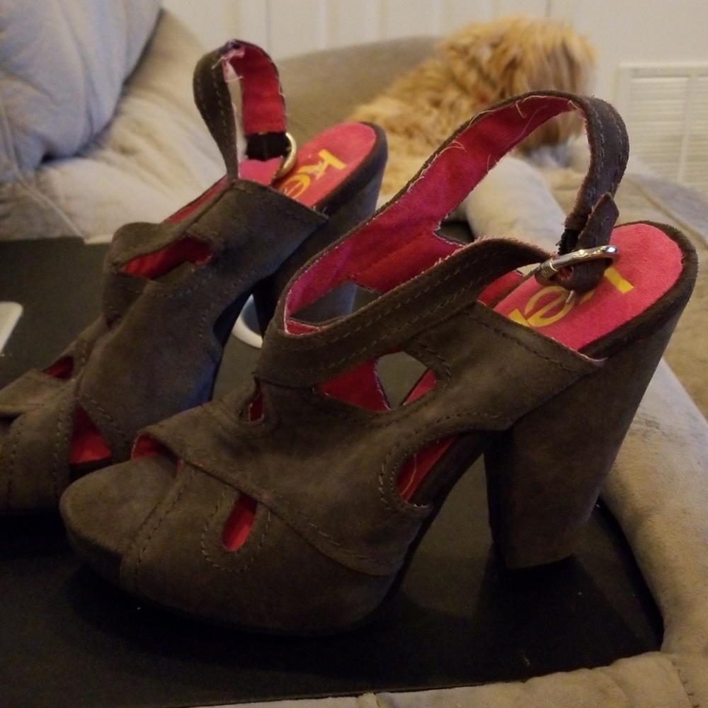 Never worn, Kensie Girl Heels